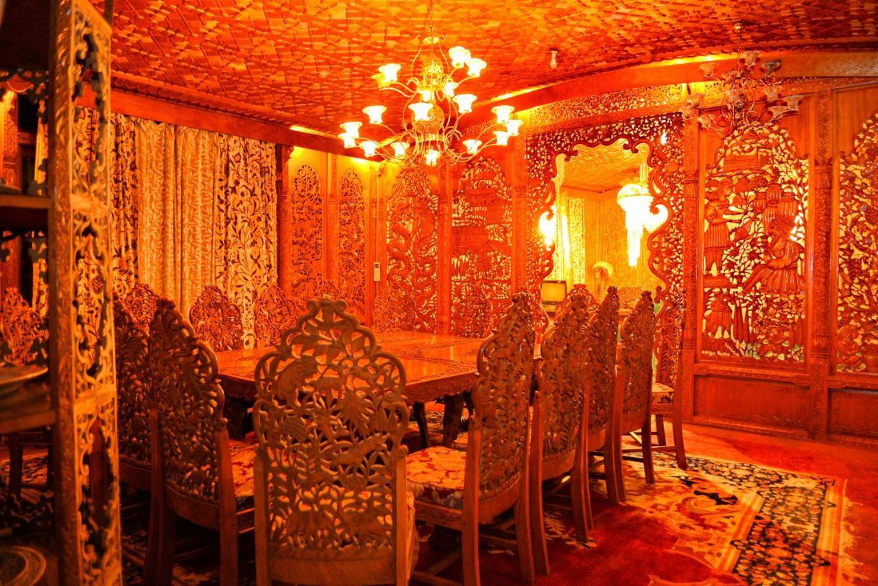 מלון Srīnagar De Laila House Boat By Sterling מראה חיצוני תמונה