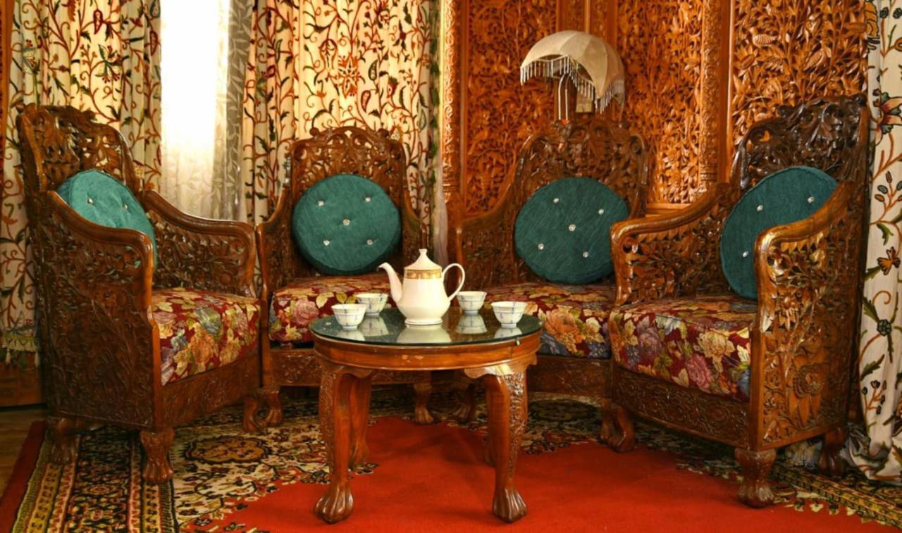 מלון Srīnagar De Laila House Boat By Sterling מראה חיצוני תמונה